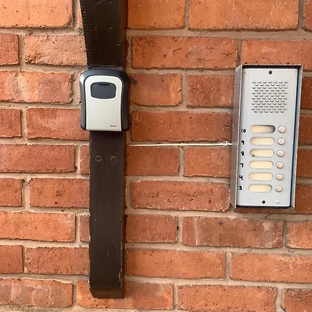 Town Centre Apartment Mold Exterior photo